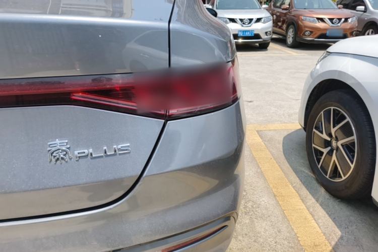Used BYD Qin PLUS 2024 Honor Edition EV 420KM Leading Model Right Rear Taillight