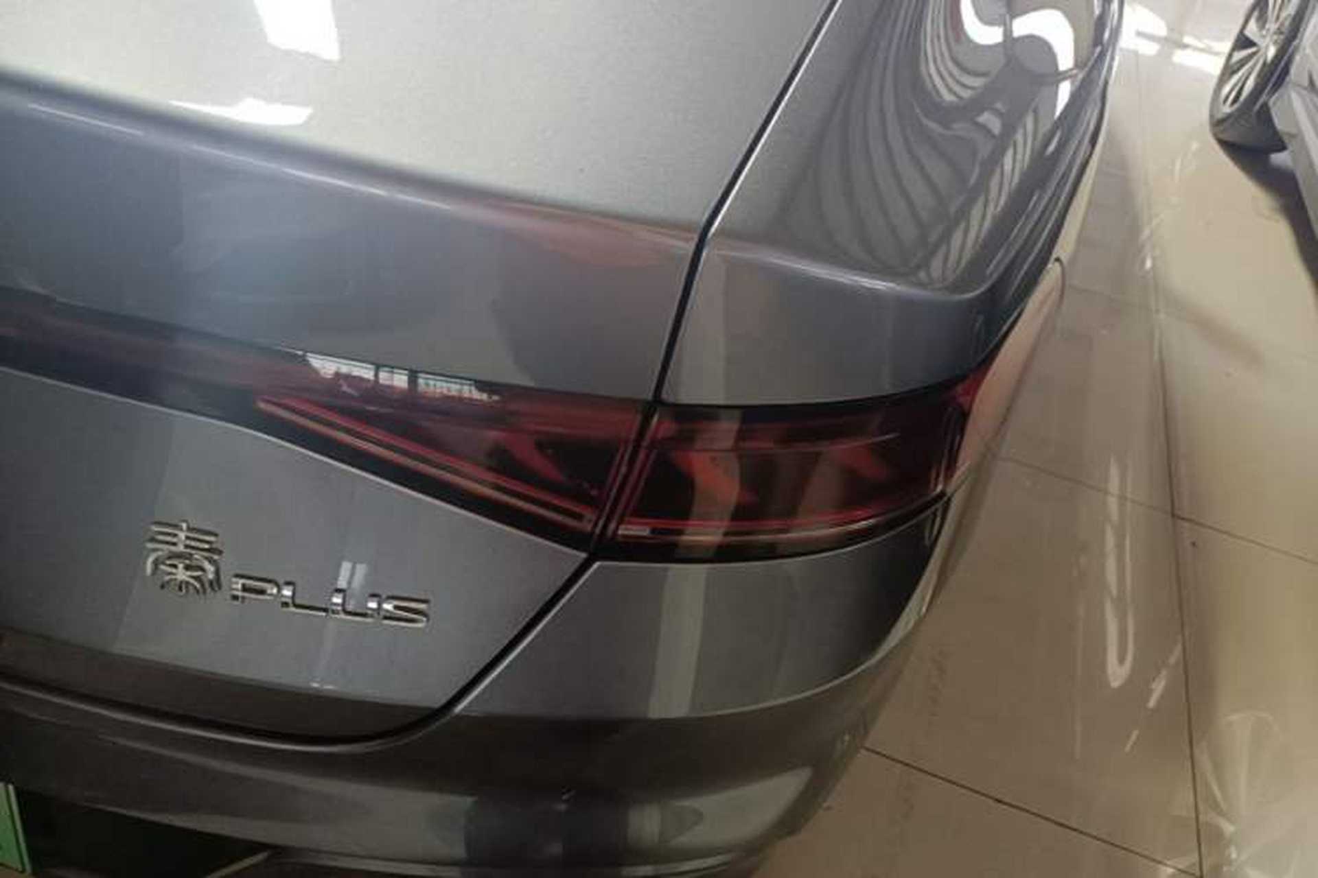 Used BYD Qin PLUS 2024 HONOR Edition DM-i 55KM Leading Model Right Rear Taillight