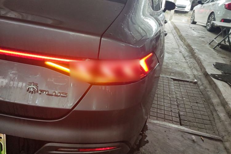 Used BYD Qin PLUS 2024 Honor Edition EV 510KM Leading Model Right Rear Taillight