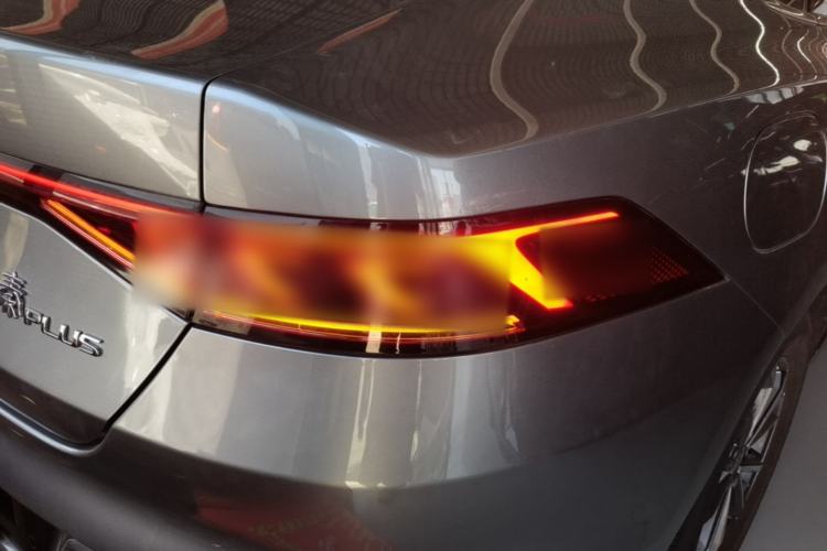 Used BYD Qin PLUS 2024 HONOR Edition DM-i 55KM Leading Model Right Rear Taillight