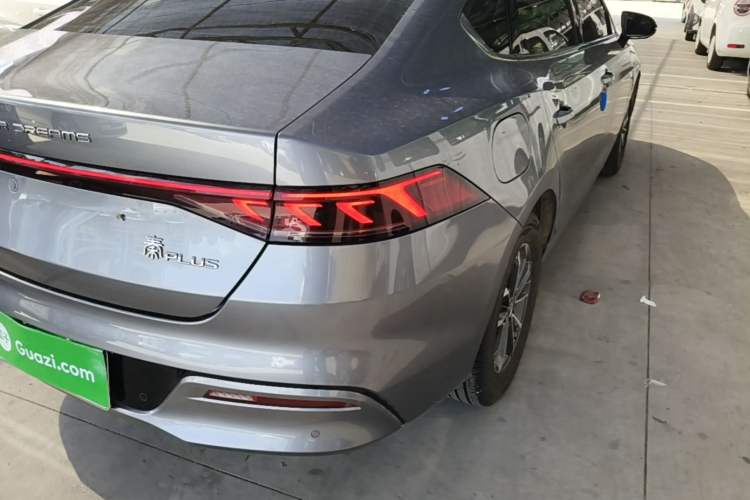 Used BYD Qin PLUS 2024 HONOR Edition DM-i 55KM Leading Model Right Rear Taillight