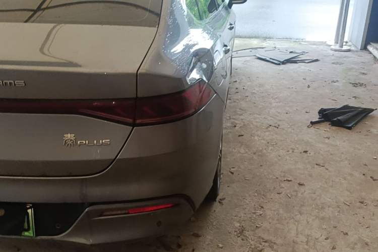 Used BYD Qin PLUS 2024 Honor Edition EV 510KM Leading Model Right Rear Taillight