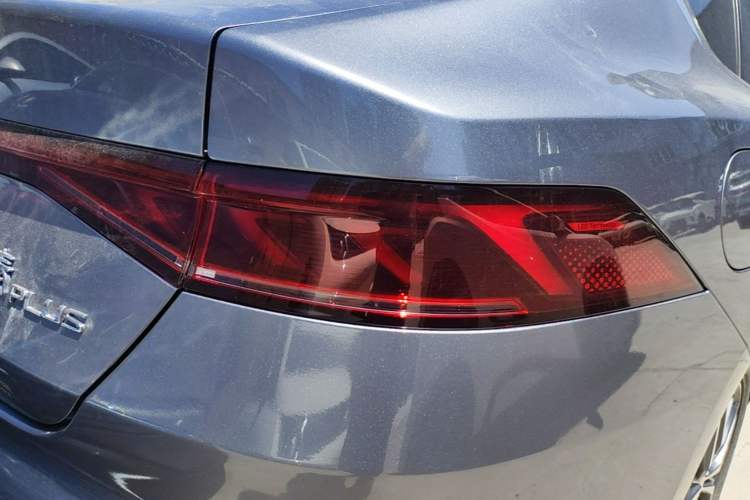 Used BYD Qin PLUS 2024 Honor Edition EV 420KM Beyond Model Right Rear Taillight
