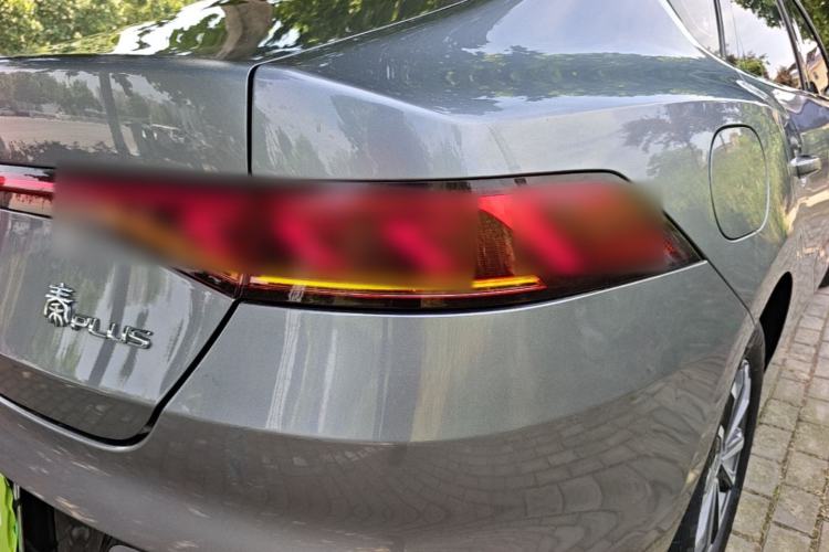 Used BYD Qin PLUS 2024 HONOR Edition DM-i 55KM Leading Model Right Rear Taillight