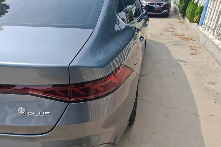 Used BYD Qin PLUS 2024 HONOR Edition DM-i 55KM Leading Model Right Rear Taillight
