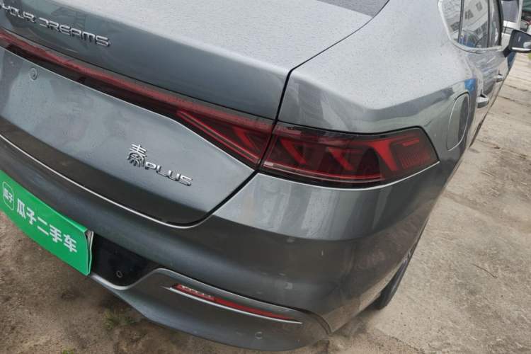 Used BYD Qin PLUS 2024 Honor Edition EV 510KM Leading Model Right Rear Taillight