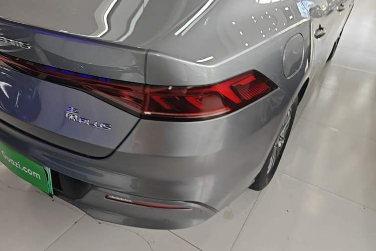 Used BYD Qin PLUS 2024 HONOR Edition DM-i 55KM Leading Model Right Rear Taillight