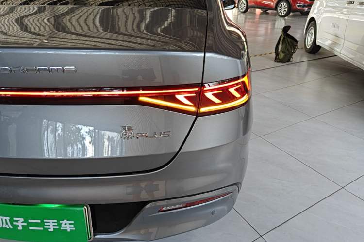 Used BYD Qin PLUS 2024 HONOR Edition DM-i 55KM Leading Model Right Rear Taillight