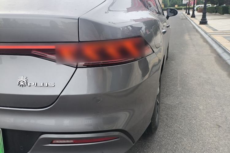 Used BYD Qin PLUS 2024 HONOR Edition DM-i 55KM Leading Model Right Rear Taillight