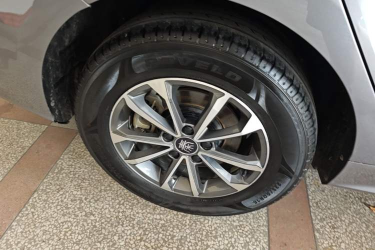 Used BYD Qin PLUS 2024 HONOR Edition DM-i 55KM Leading Model Right Rear Wheel Hub