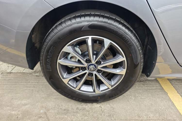 Used BYD Qin PLUS 2024 HONOR Edition DM-i 55KM Leading Model Right Rear Wheel Hub