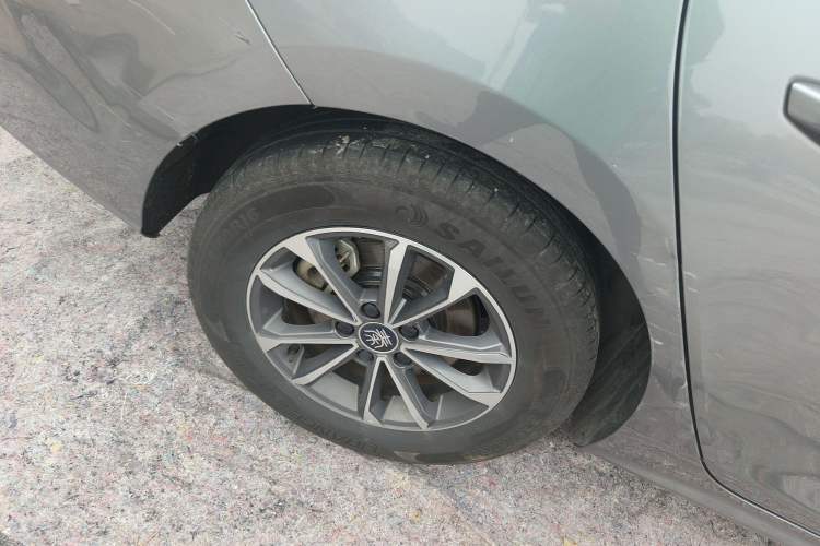Used BYD Qin PLUS 2024 HONOR Edition DM-i 55KM Leading Model Right Rear Wheel Hub