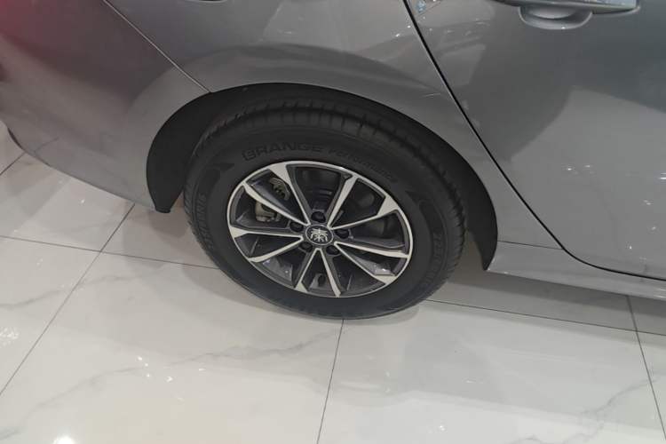 Used BYD Qin PLUS 2024 HONOR Edition DM-i 55KM Leading Model Right Rear Wheel Hub