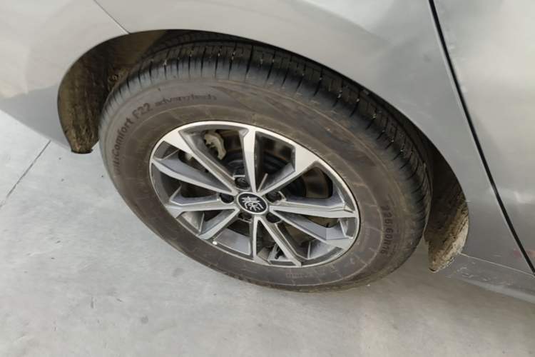 Used BYD Qin PLUS 2024 HONOR Edition DM-i 55KM Leading Model Right Rear Wheel Hub