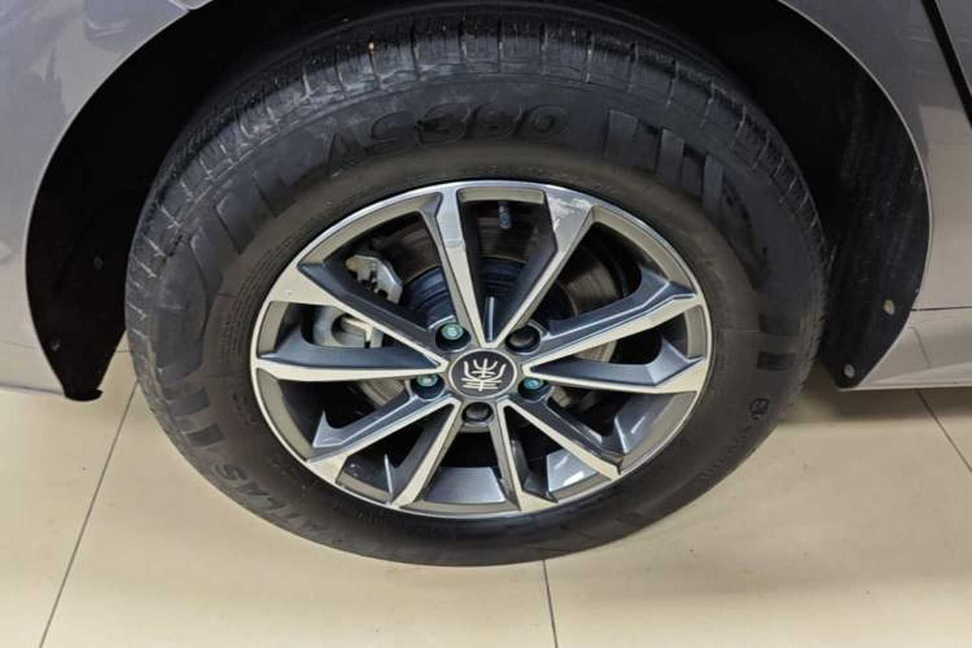 Used BYD Qin PLUS 2024 HONOR Edition DM-i 55KM Leading Model Right Rear Wheel Hub