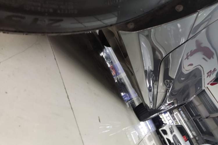 Used BYD Qin PLUS 2024 Honor Edition EV 420KM Beyond Model Right Side Sill