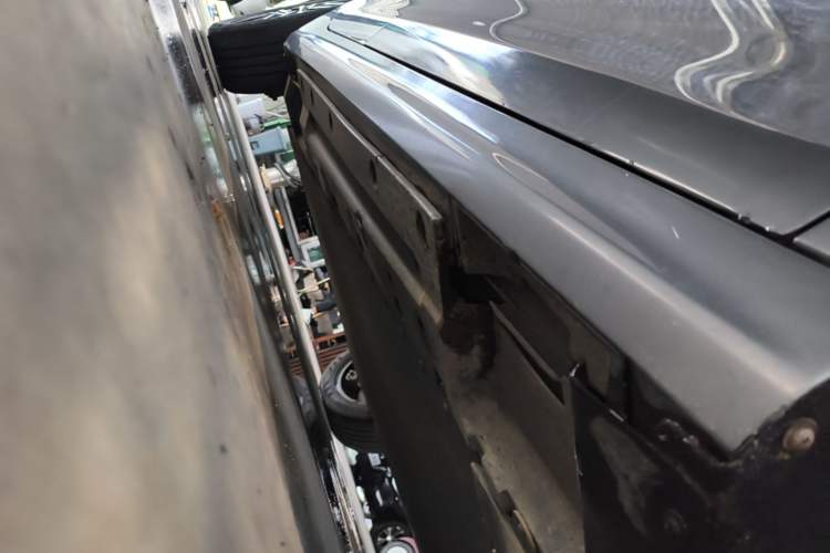 Used BYD Qin PLUS 2024 Honor Edition EV 510KM Leading Model Right Side Sill
