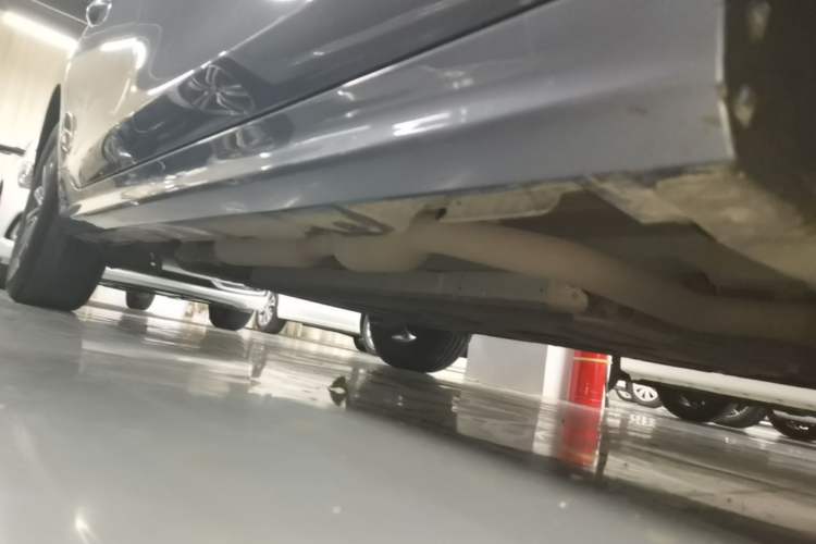 Used BYD Qin PLUS 2024 HONOR Edition DM-i 55KM Leading Model Right Side Sill