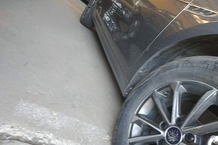 Used BYD Qin PLUS 2024 HONOR Edition DM-i 55KM Leading Model Right Side Sill