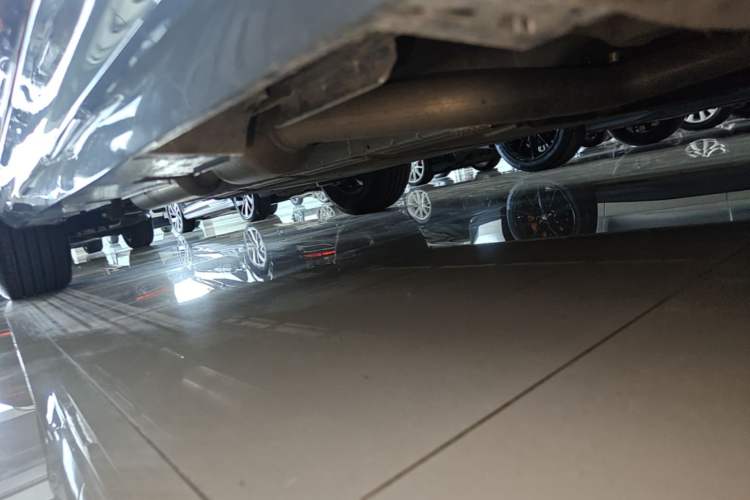 Used BYD Qin PLUS 2024 HONOR Edition DM-i 55KM Leading Model Right Side Sill