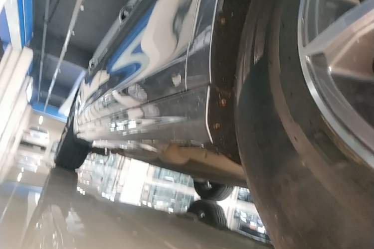 Used BYD Qin PLUS 2024 HONOR Edition DM-i 55KM Leading Model Right Side Sill