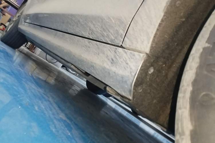 Used BYD Qin PLUS 2024 Honor Edition EV 420KM Beyond Model Right Side Sill