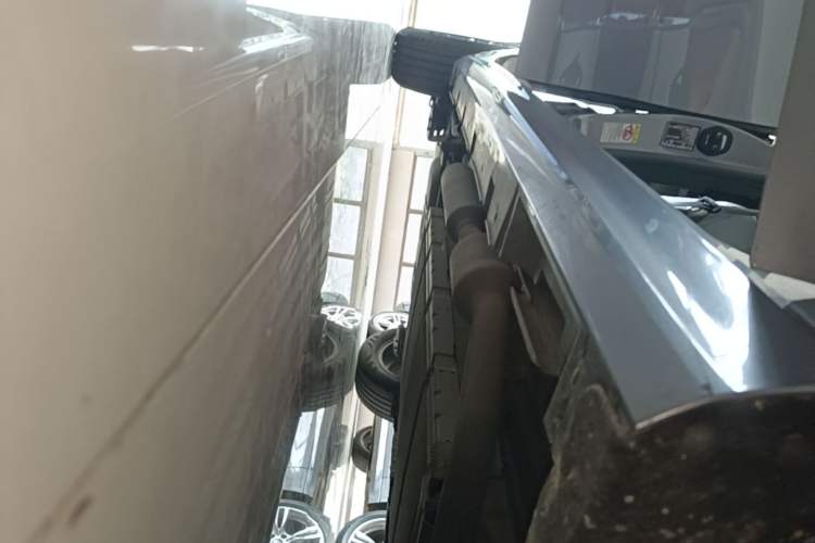 Used BYD Qin PLUS 2024 HONOR Edition DM-i 55KM Leading Model Right Side Sill