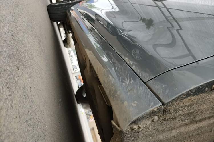 Used BYD Qin PLUS 2024 HONOR Edition DM-i 55KM Leading Model Right Side Sill