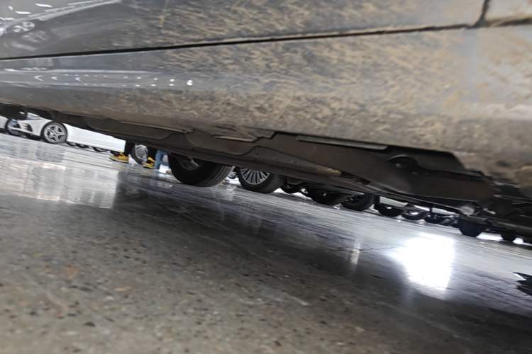 Used BYD Qin PLUS 2024 HONOR Edition DM-i 55KM Leading Model Right Side Sill