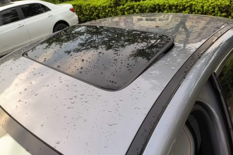 Used BYD Qin PLUS 2024 HONOR Edition DM-i 120KM Beyond Model Roof