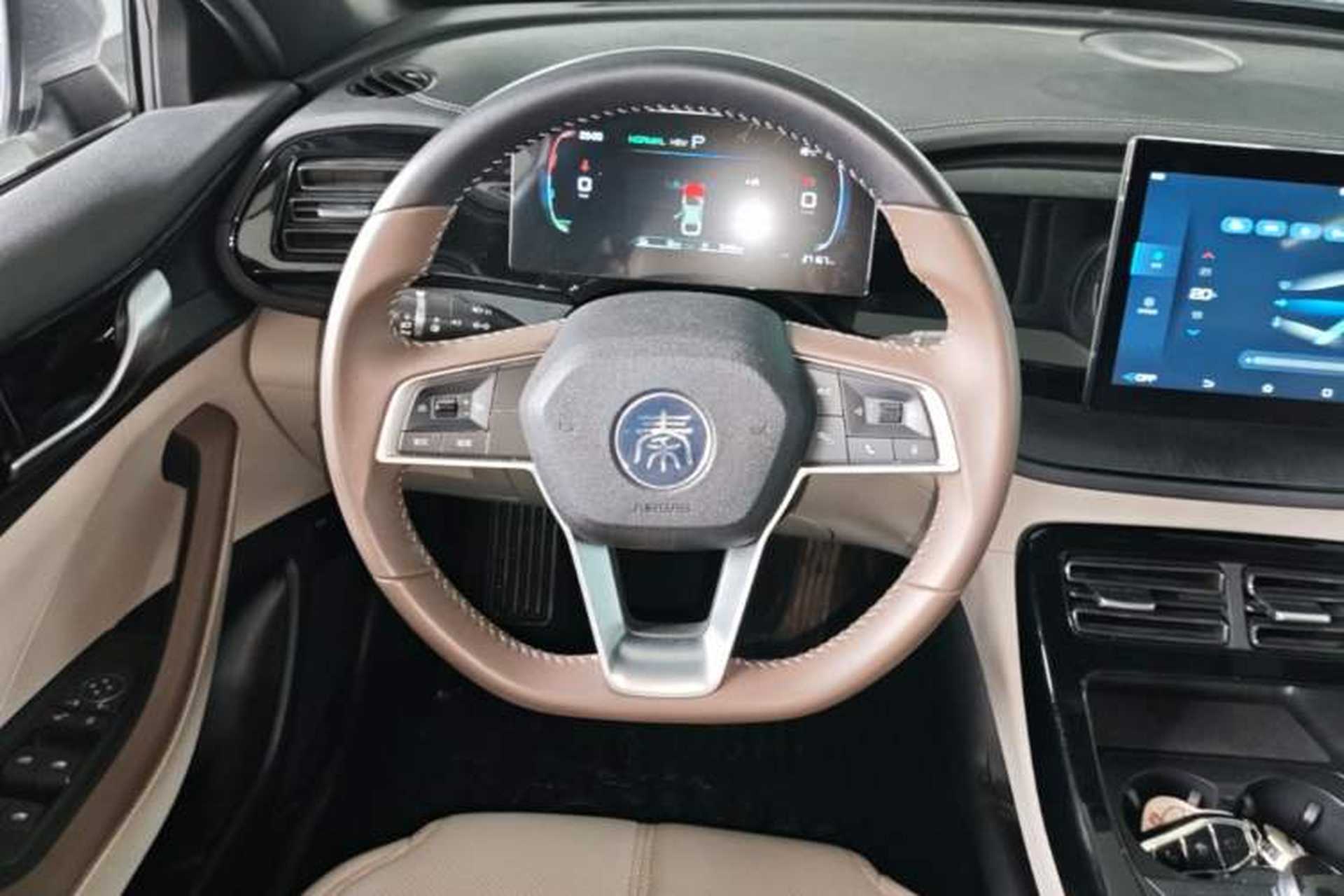 Used BYD Qin PLUS 2024 HONOR Edition DM-i 55KM Leading Model Steering Wheel