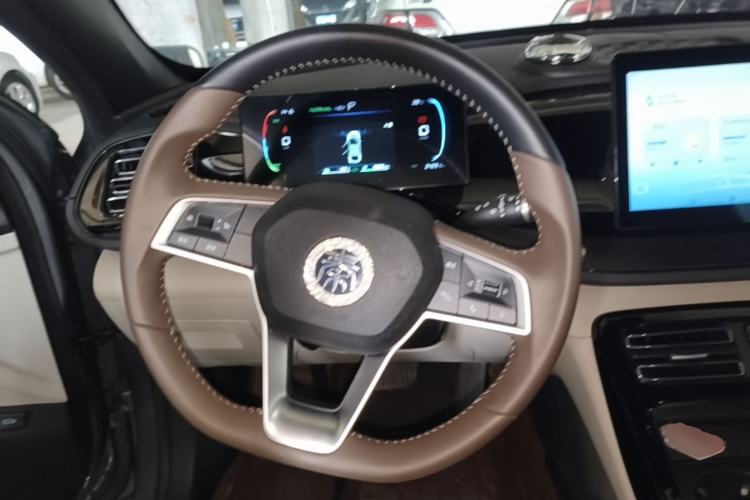 Used BYD Qin PLUS 2024 HONOR Edition DM-i 55KM Leading Model Steering Wheel