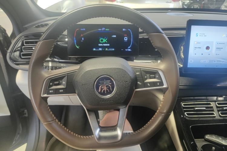 Used BYD Qin PLUS 2024 HONOR Edition DM-i 55KM Leading Model Steering Wheel