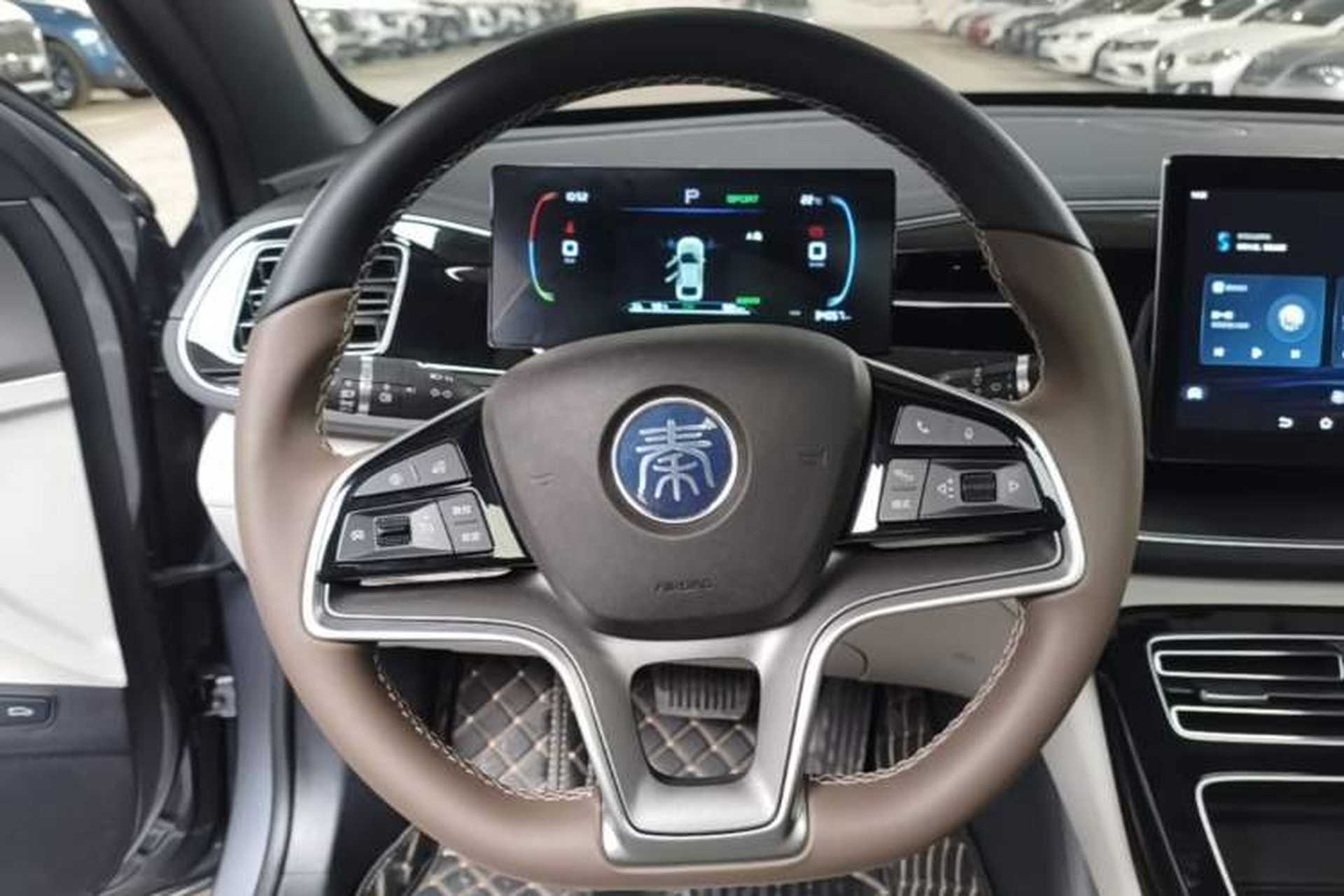 Used BYD Qin PLUS 2024 Honor Edition EV 420KM Beyond Model Steering Wheel