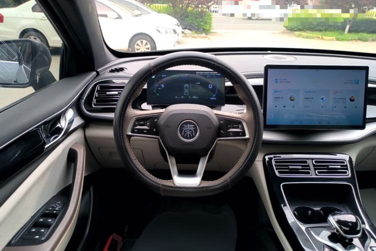 Used BYD Qin PLUS 2024 HONOR Edition DM-i 120KM Beyond Model Steering Wheel
