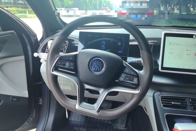 Used BYD Qin PLUS 2024 Honor Edition EV 510KM Leading Model Steering Wheel