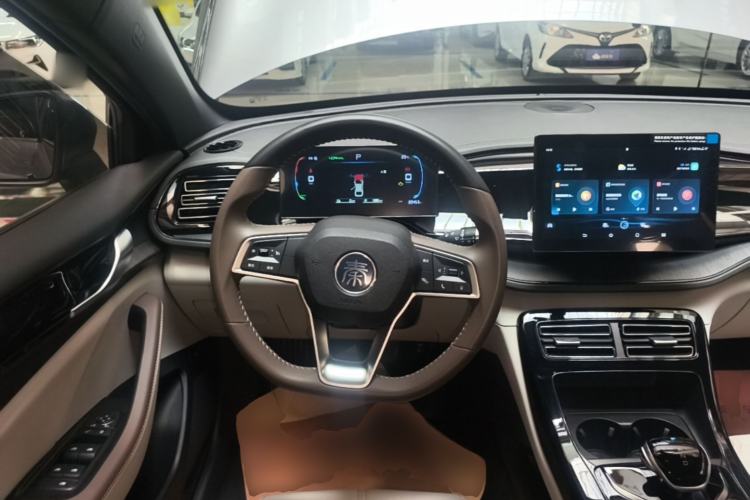 Used BYD Qin PLUS 2024 HONOR Edition DM-i 55KM Leading Model Steering Wheel