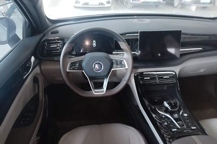 Used BYD Qin PLUS 2024 HONOR Edition DM-i 55KM Leading Model Steering Wheel