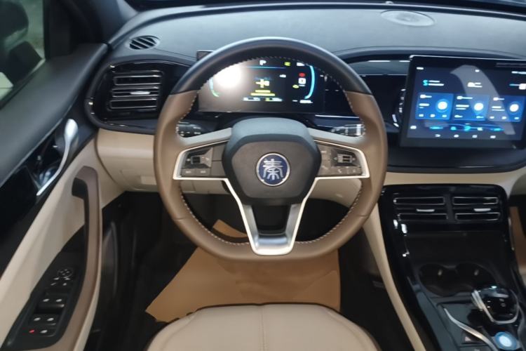 Used BYD Qin PLUS 2024 HONOR Edition DM-i 55KM Leading Model Steering Wheel