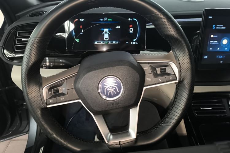 Used BYD Qin PLUS 2024 HONOR Edition DM-i 55KM Leading Model Steering Wheel