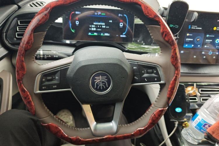 Used BYD Qin PLUS 2024 HONOR Edition DM-i 55KM Leading Model Steering Wheel
