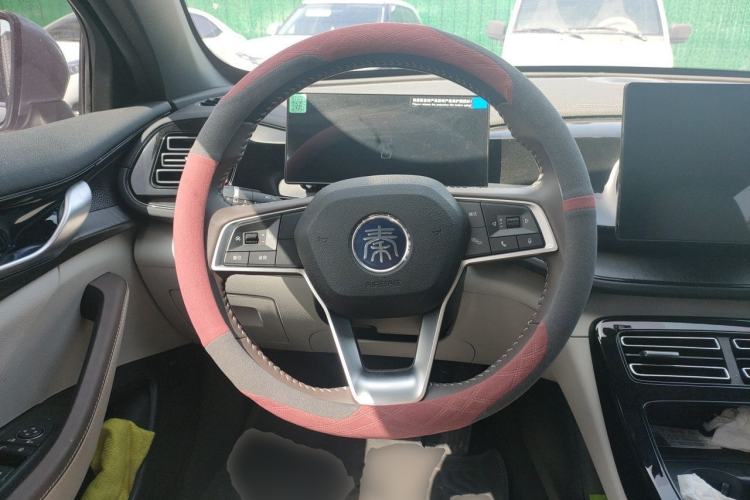 Used BYD Qin PLUS 2024 HONOR Edition DM-i 55KM Leading Model Steering Wheel