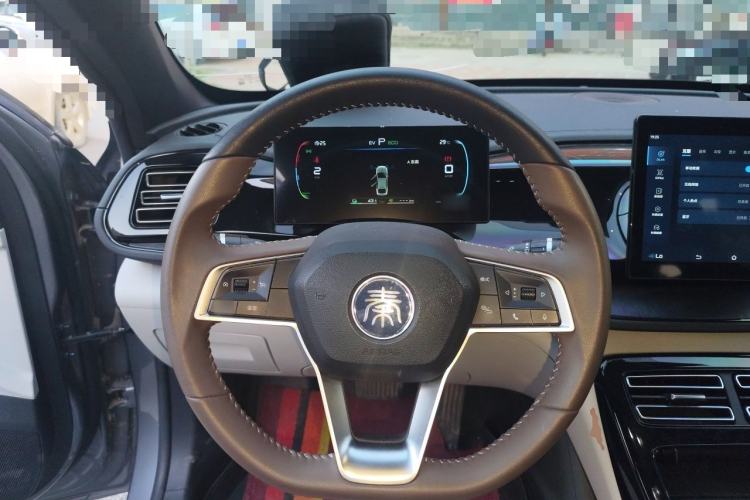 Used BYD Qin PLUS 2024 HONOR Edition DM-i 55KM Leading Model Steering Wheel