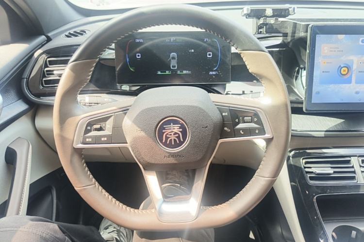 Used BYD Qin PLUS 2024 HONOR Edition DM-i 55KM Leading Model Steering Wheel