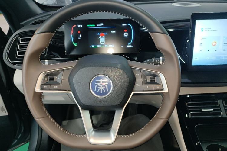 Used BYD Qin PLUS 2024 HONOR Edition DM-i 55KM Leading Model Steering Wheel