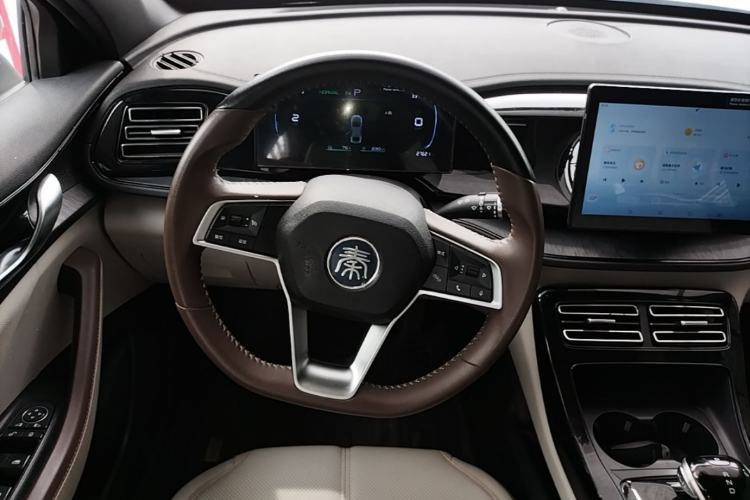 Used BYD Qin PLUS 2024 HONOR Edition DM-i 55KM Leading Model Steering Wheel
