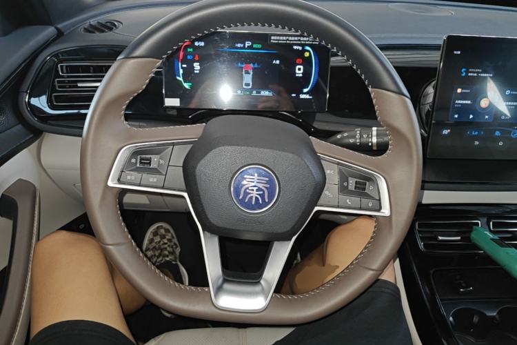 Used BYD Qin PLUS 2024 HONOR Edition DM-i 55KM Leading Model Steering Wheel