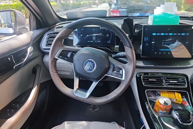 Used BYD Qin PLUS 2024 HONOR Edition DM-i 120KM Leading Model Steering Wheel