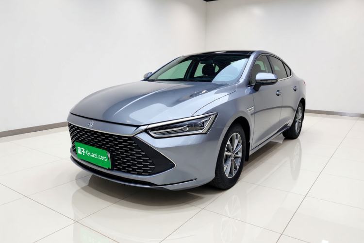 Gebrauchter BYD Qin PLUS 2024 HONOR Edition DM-i 55KM Leading Model Guazi used car, China used car export, Used car for sale, Used  cars, Cheapest cars for sale