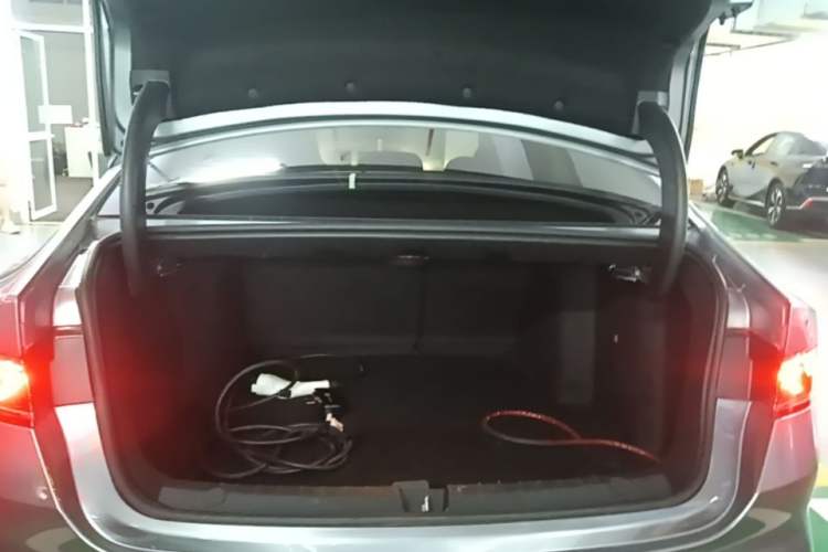 Used BYD Qin PLUS 2024 Honor Edition EV 420KM Leading Model Trunk